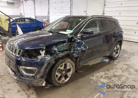 2018 Jeep Compass Limited 4X4 z USA, uszkodzony, nr VIN 3C4NJDCB9JT175536